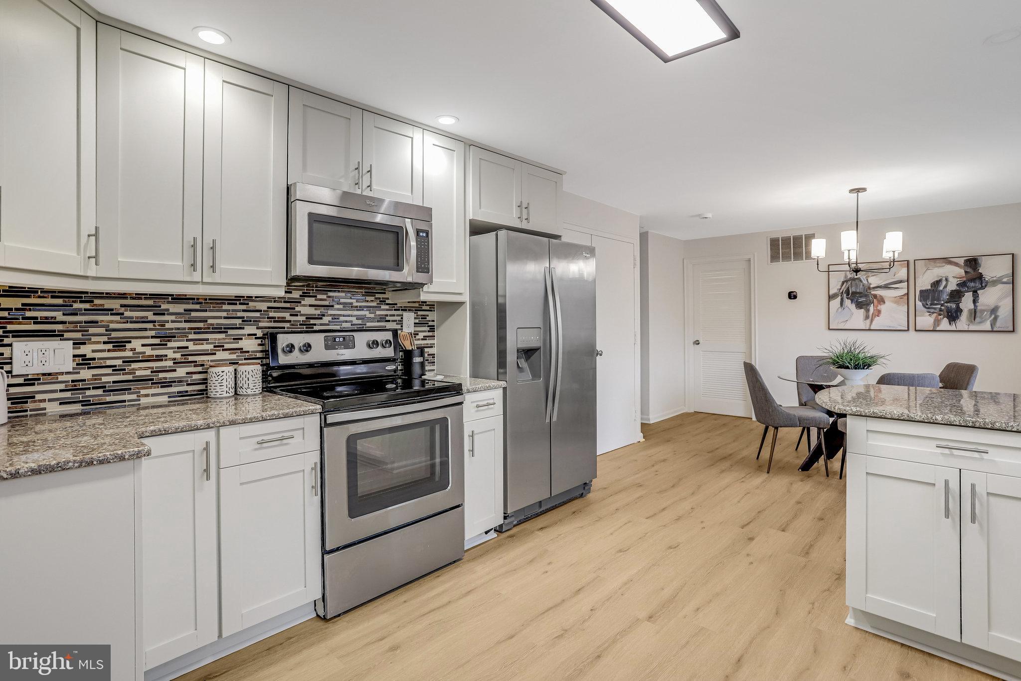 HILLANDALE FOREST - Residential