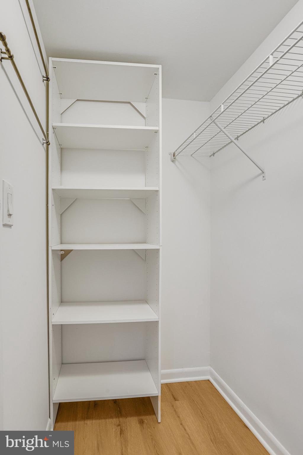 HILLANDALE FOREST - Residential