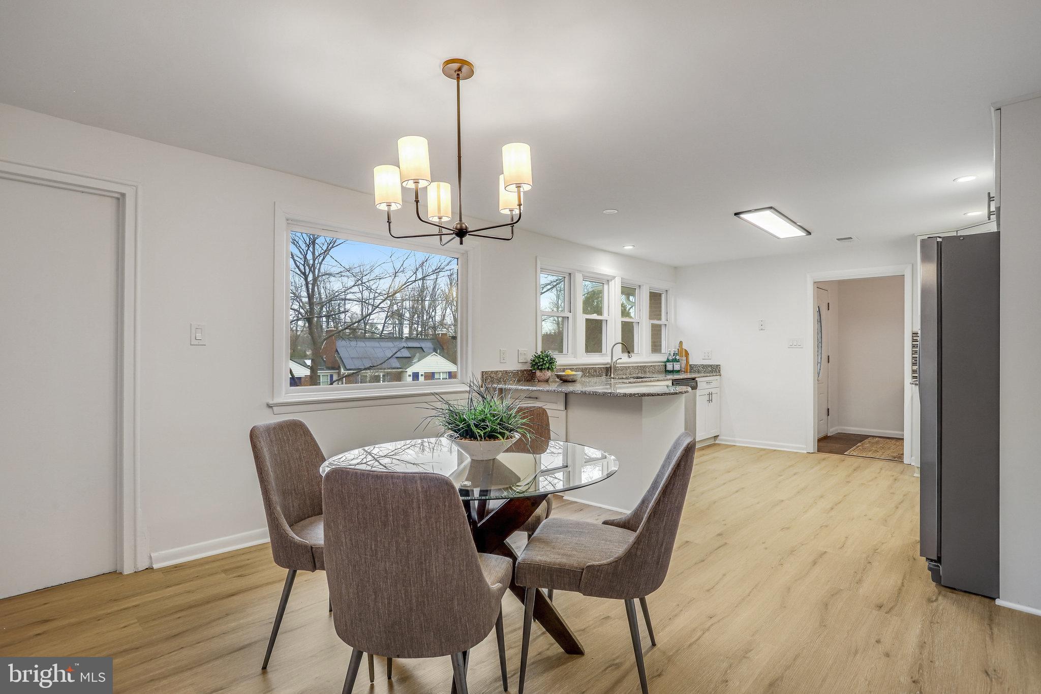 HILLANDALE FOREST - Residential