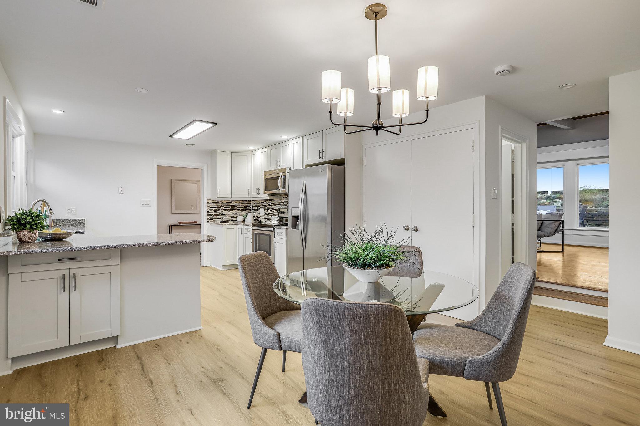 HILLANDALE FOREST - Residential