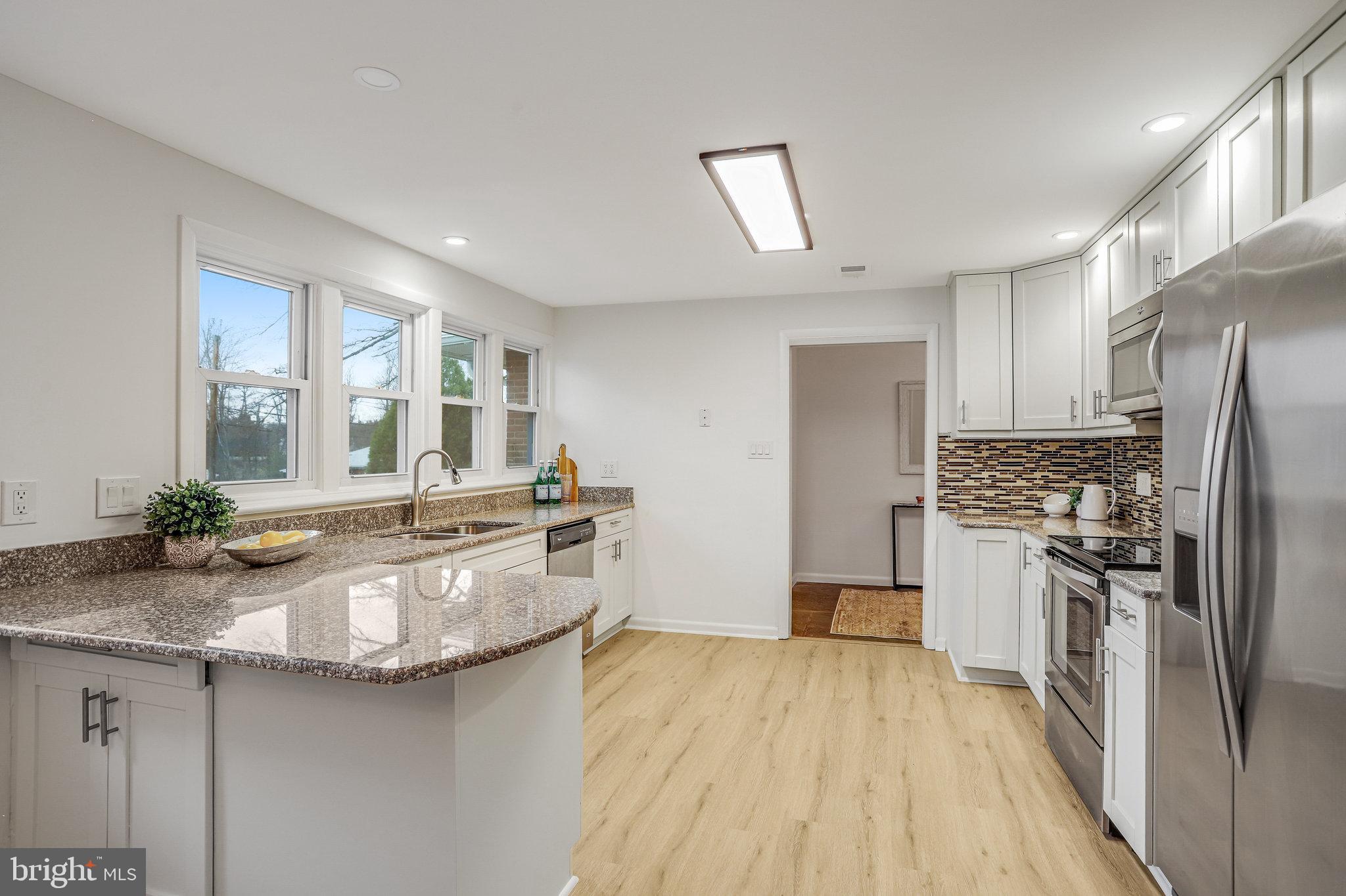 HILLANDALE FOREST - Residential