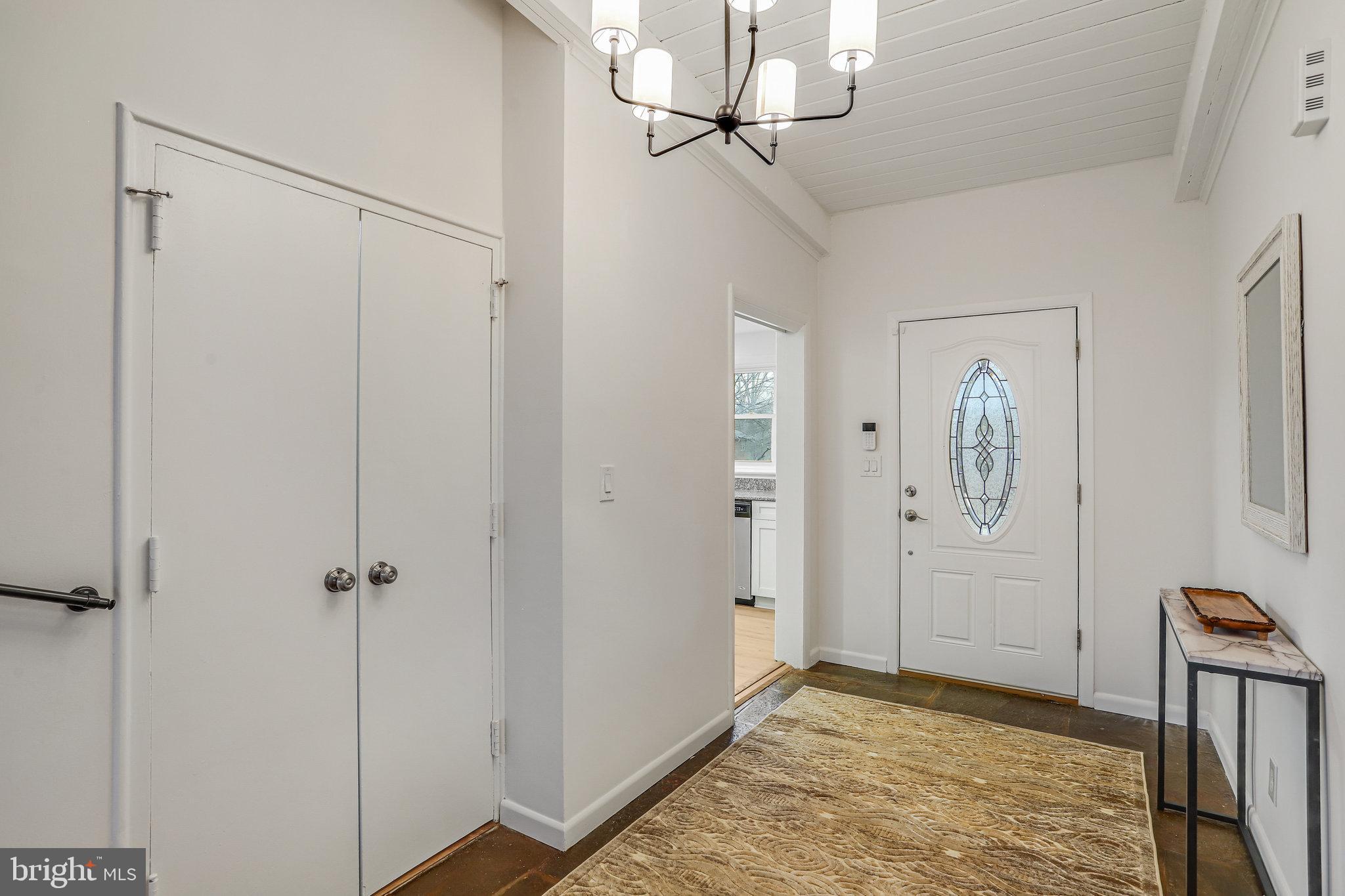 HILLANDALE FOREST - Residential