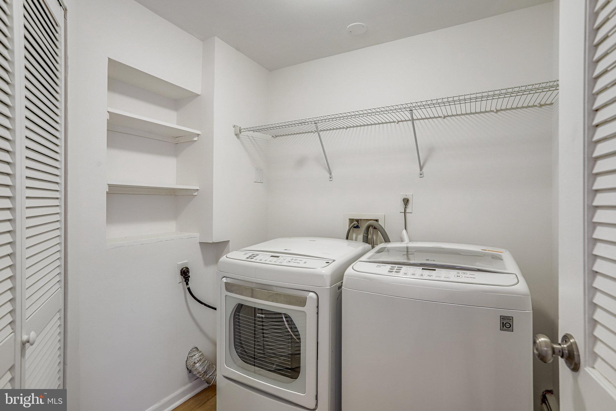 HILLANDALE FOREST - Residential