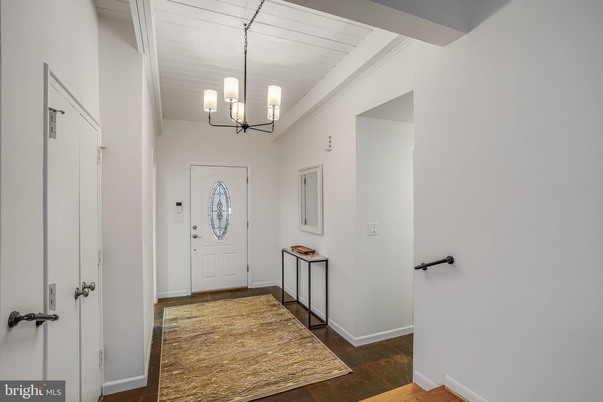 HILLANDALE FOREST - Residential