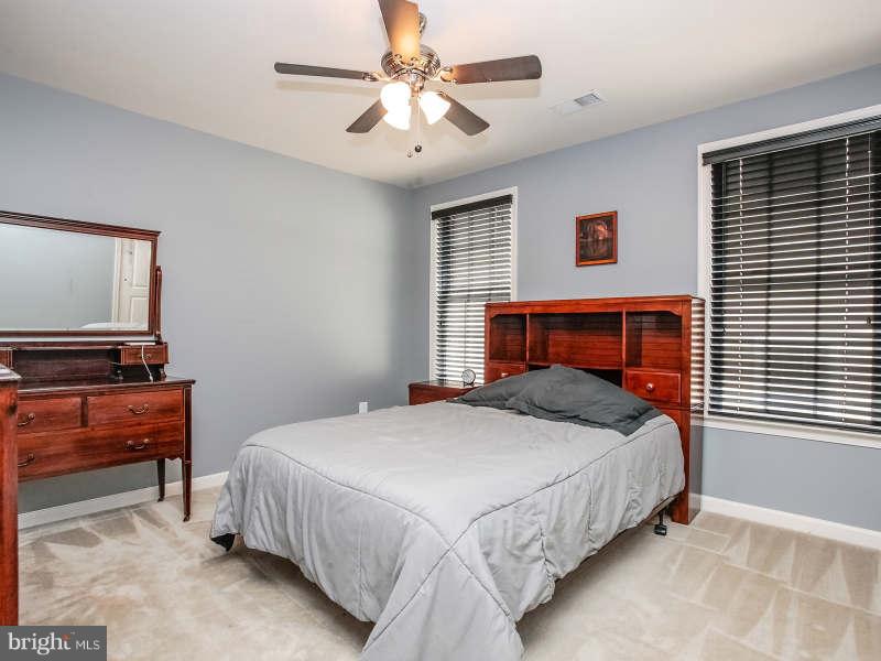 DOMINION VALLEY COUNTRY CLUB - Residential