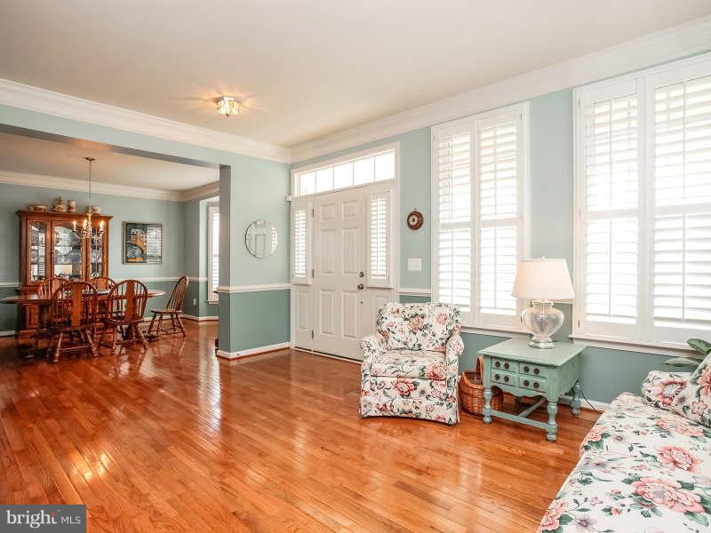 DOMINION VALLEY COUNTRY CLUB - Residential