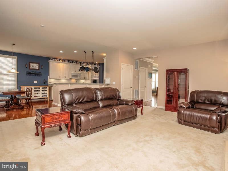 DOMINION VALLEY COUNTRY CLUB - Residential