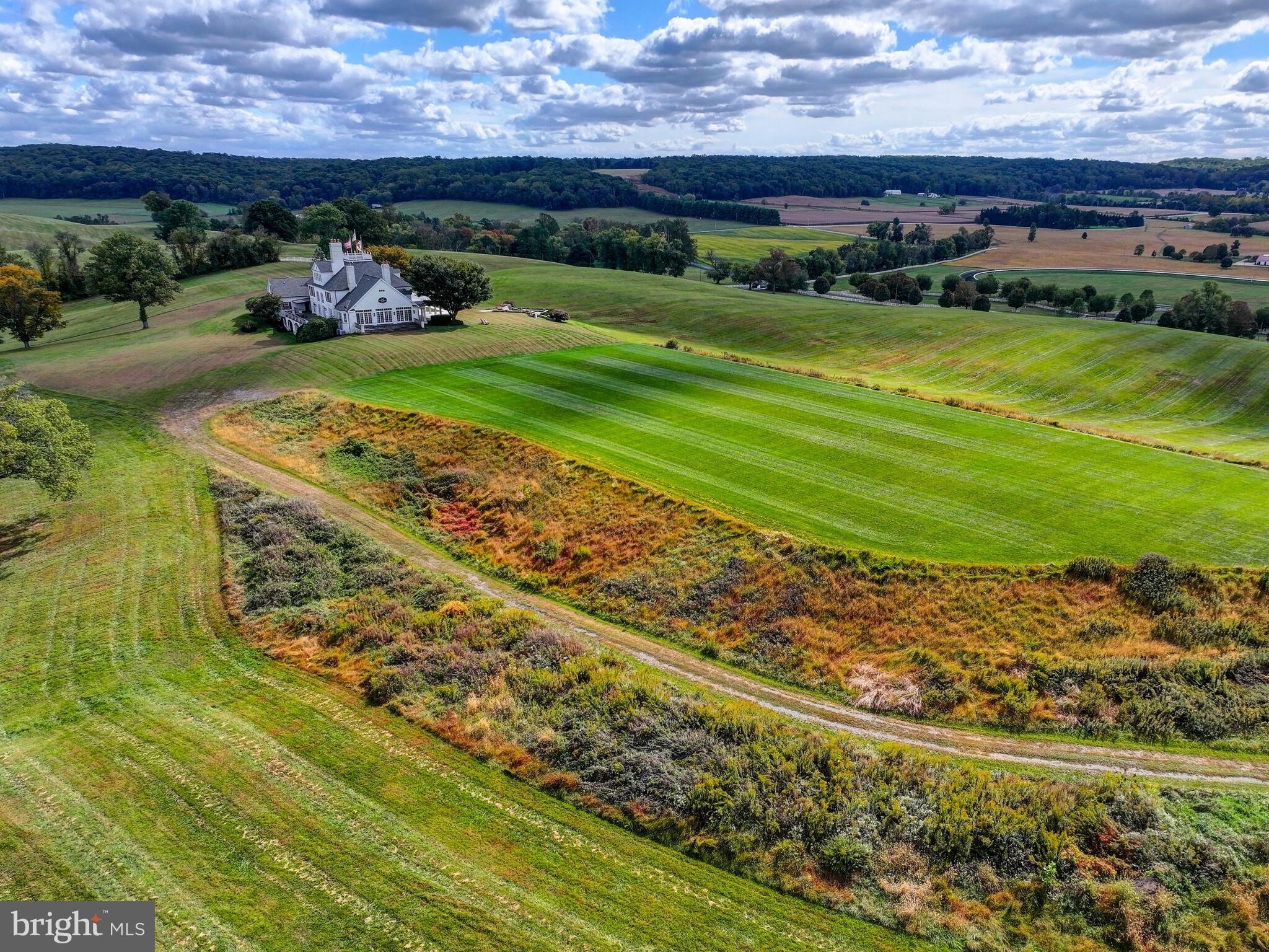 WORTHINGTON VALLEY - Farm