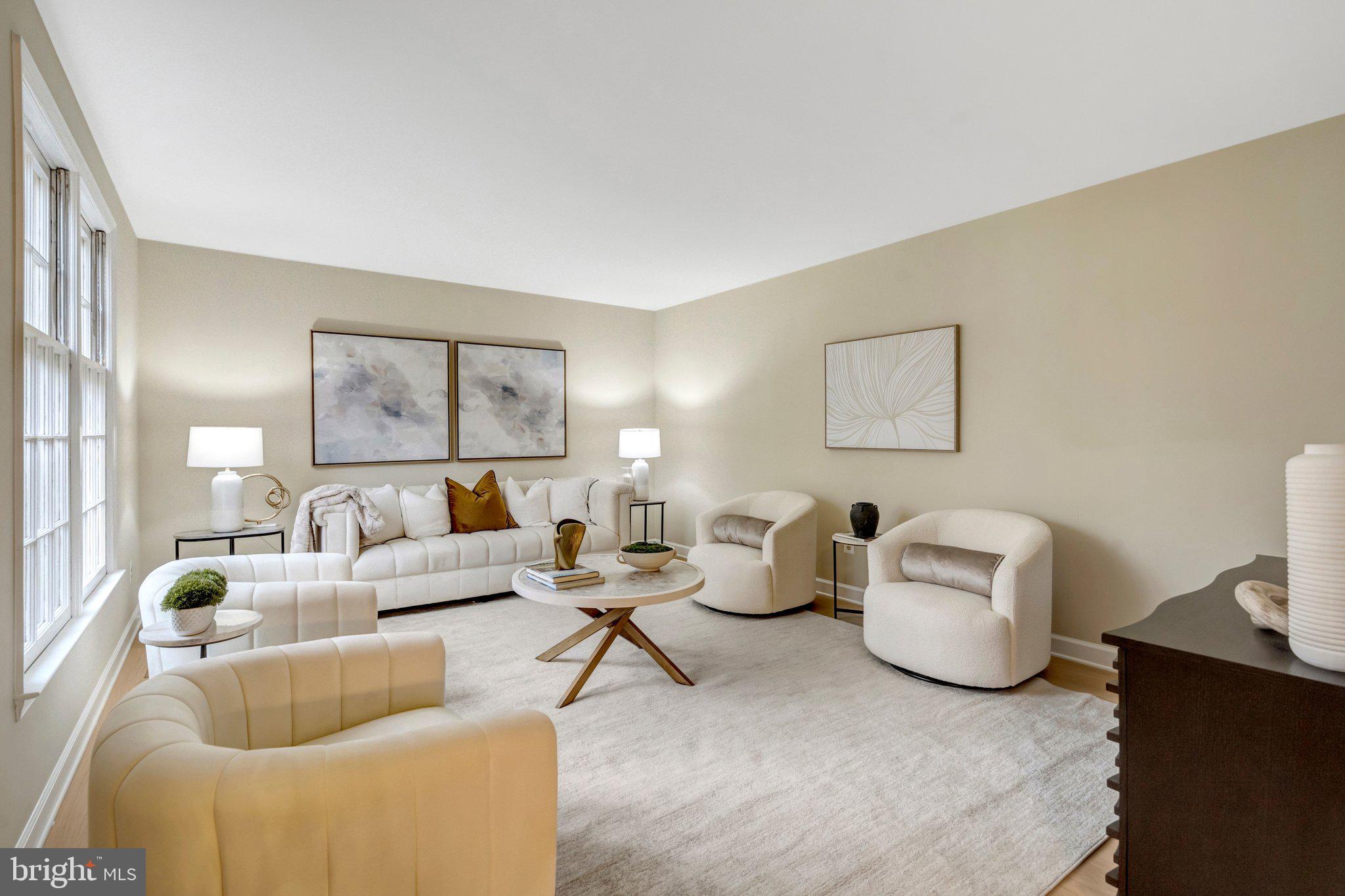 KINGS PARK WEST - Residential