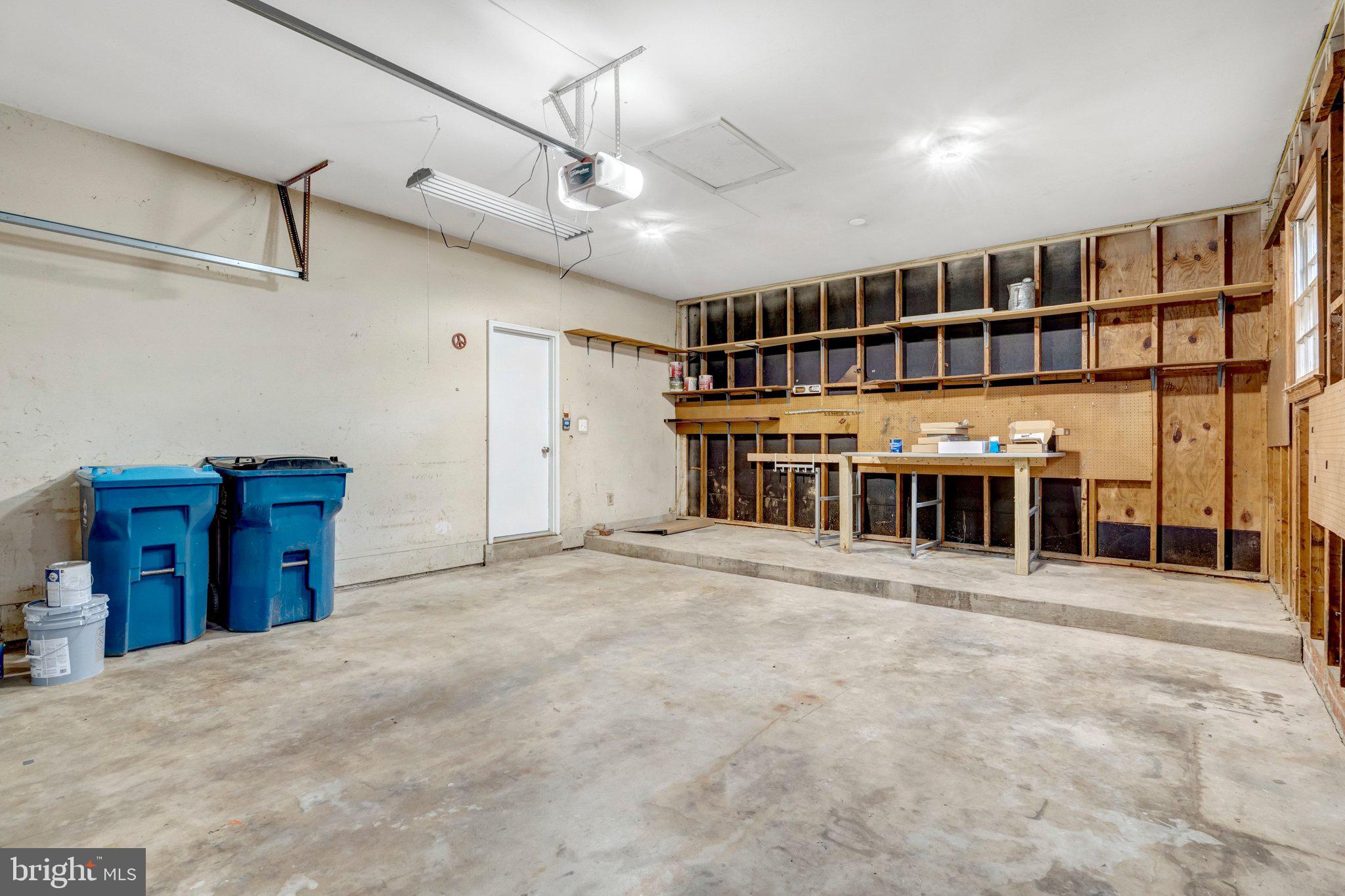 KINGS PARK WEST - Residential