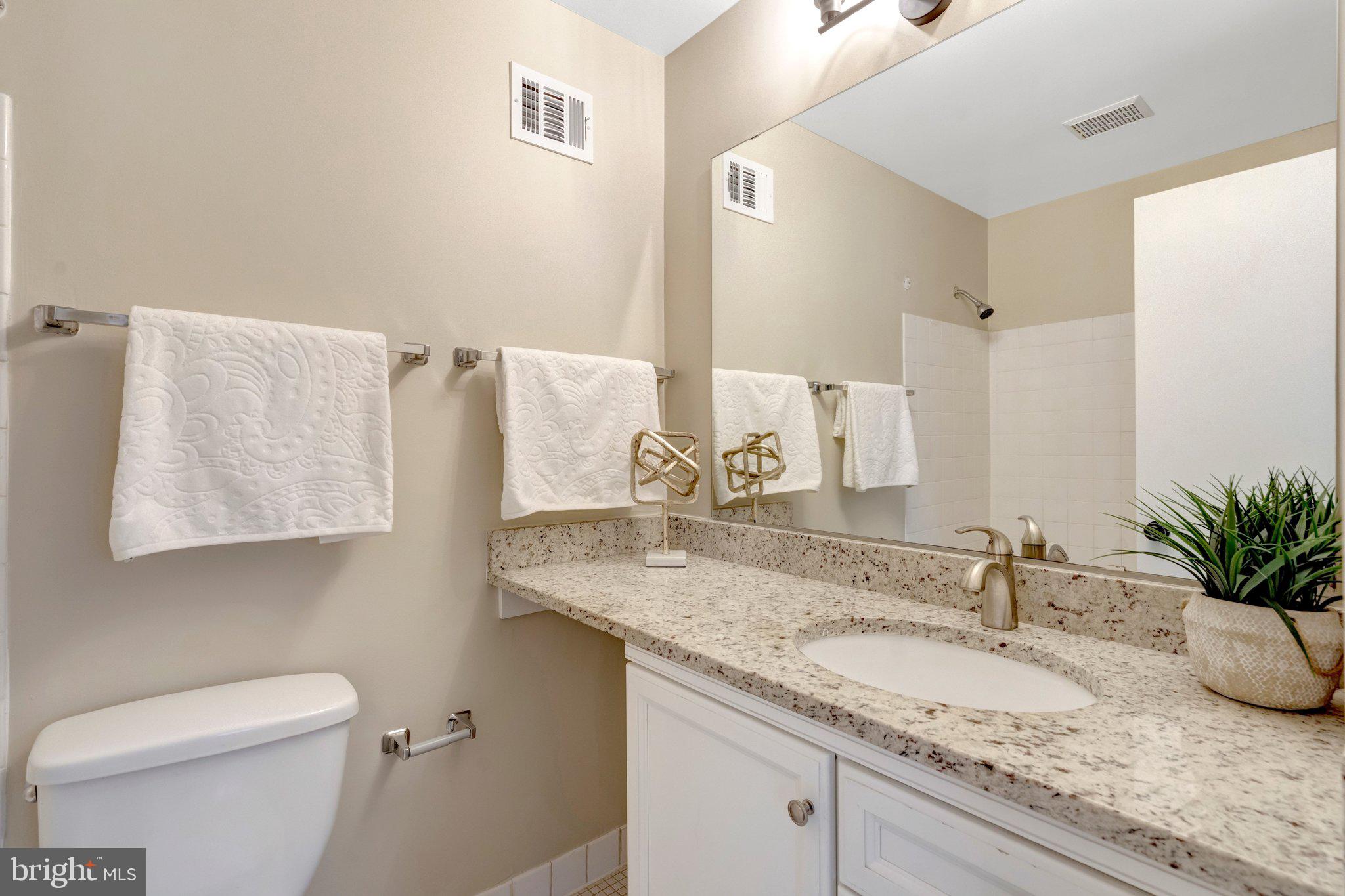 KINGS PARK WEST - Residential