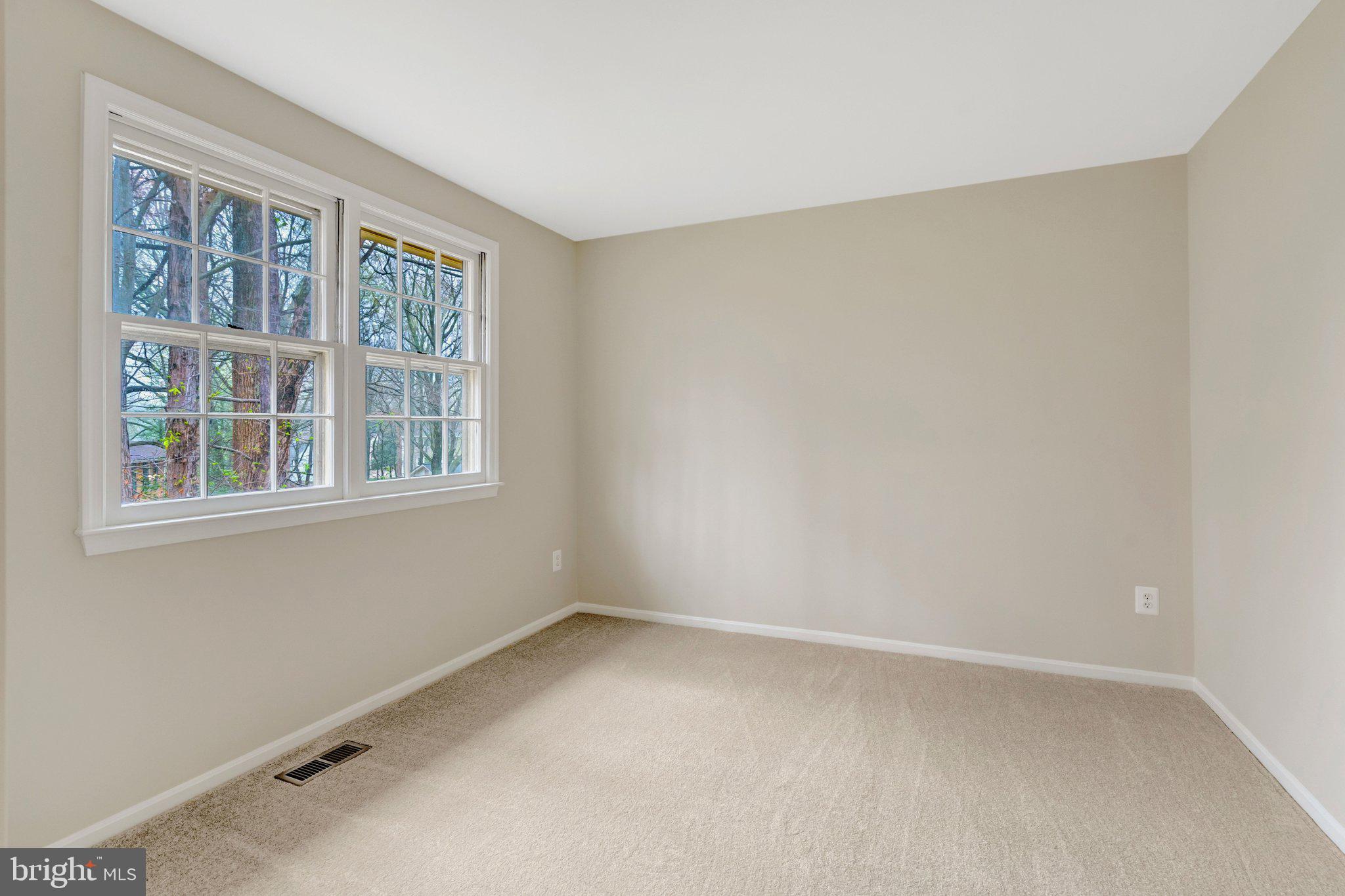 KINGS PARK WEST - Residential