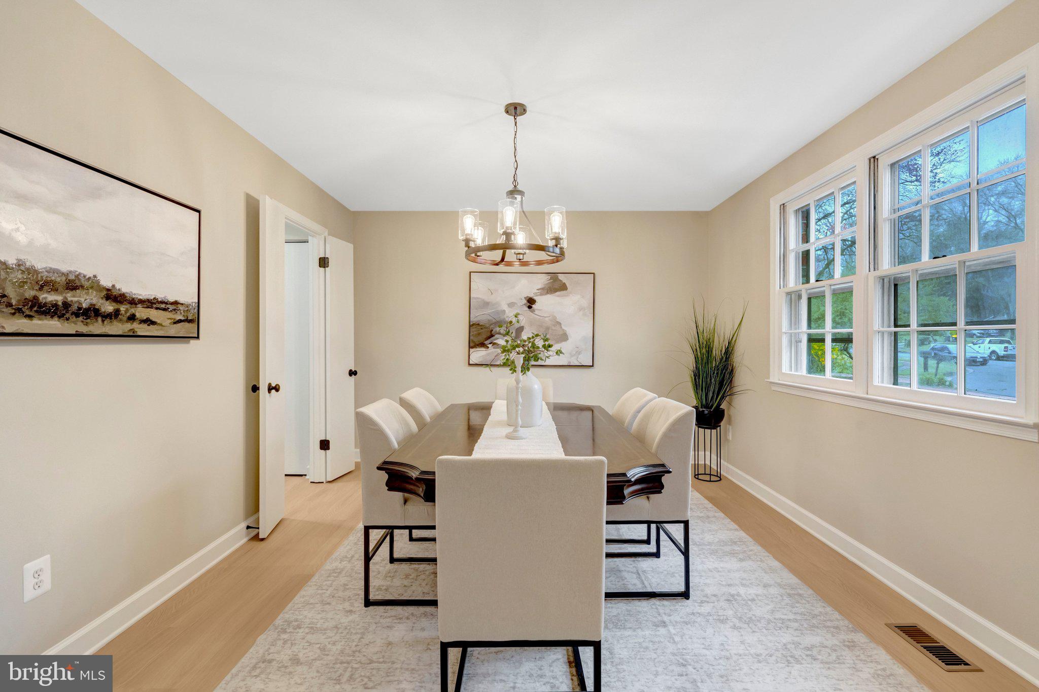 KINGS PARK WEST - Residential