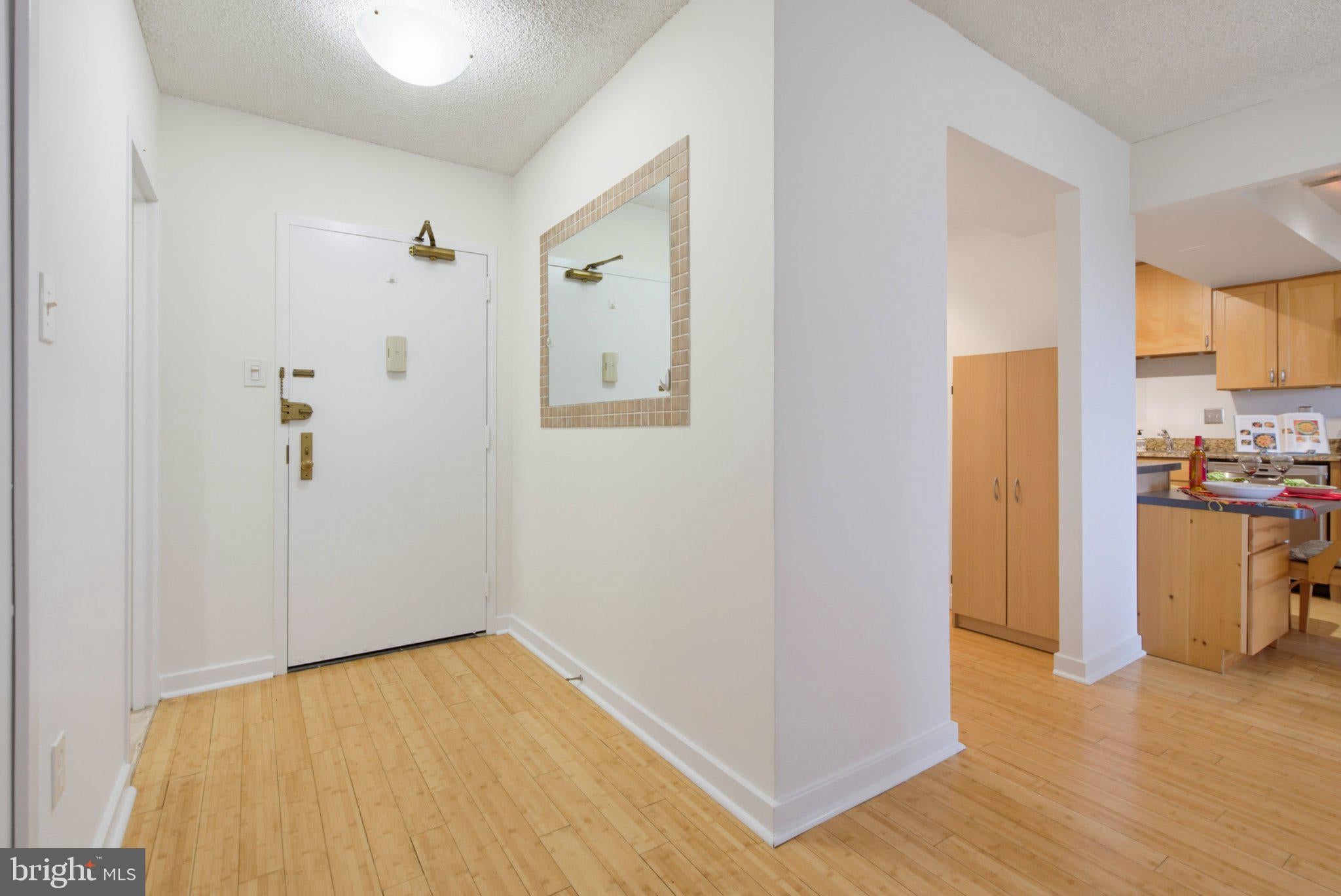 3701 S GEORGE MASON 504N