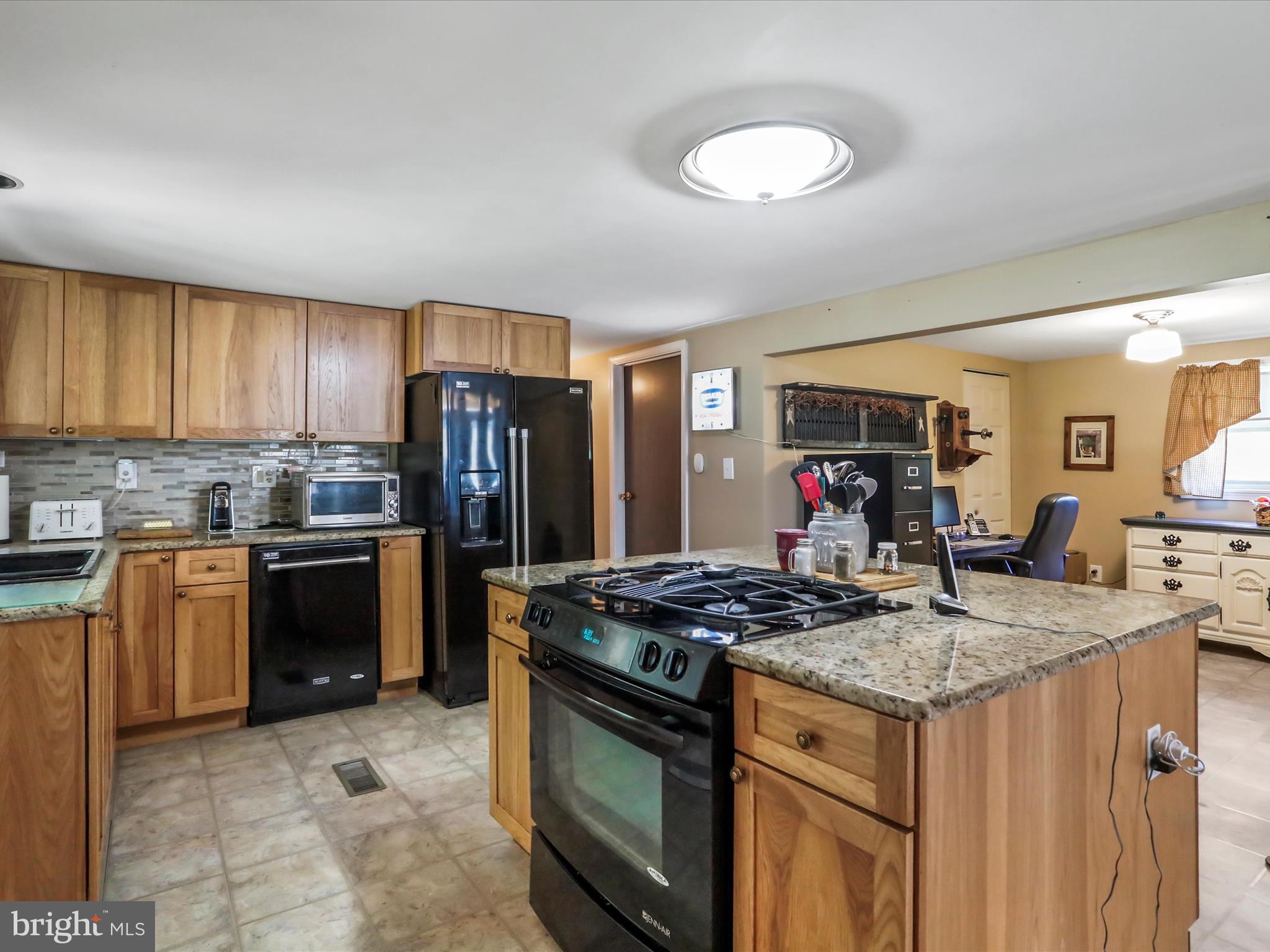 HIGH VIEW FARMS - Residential