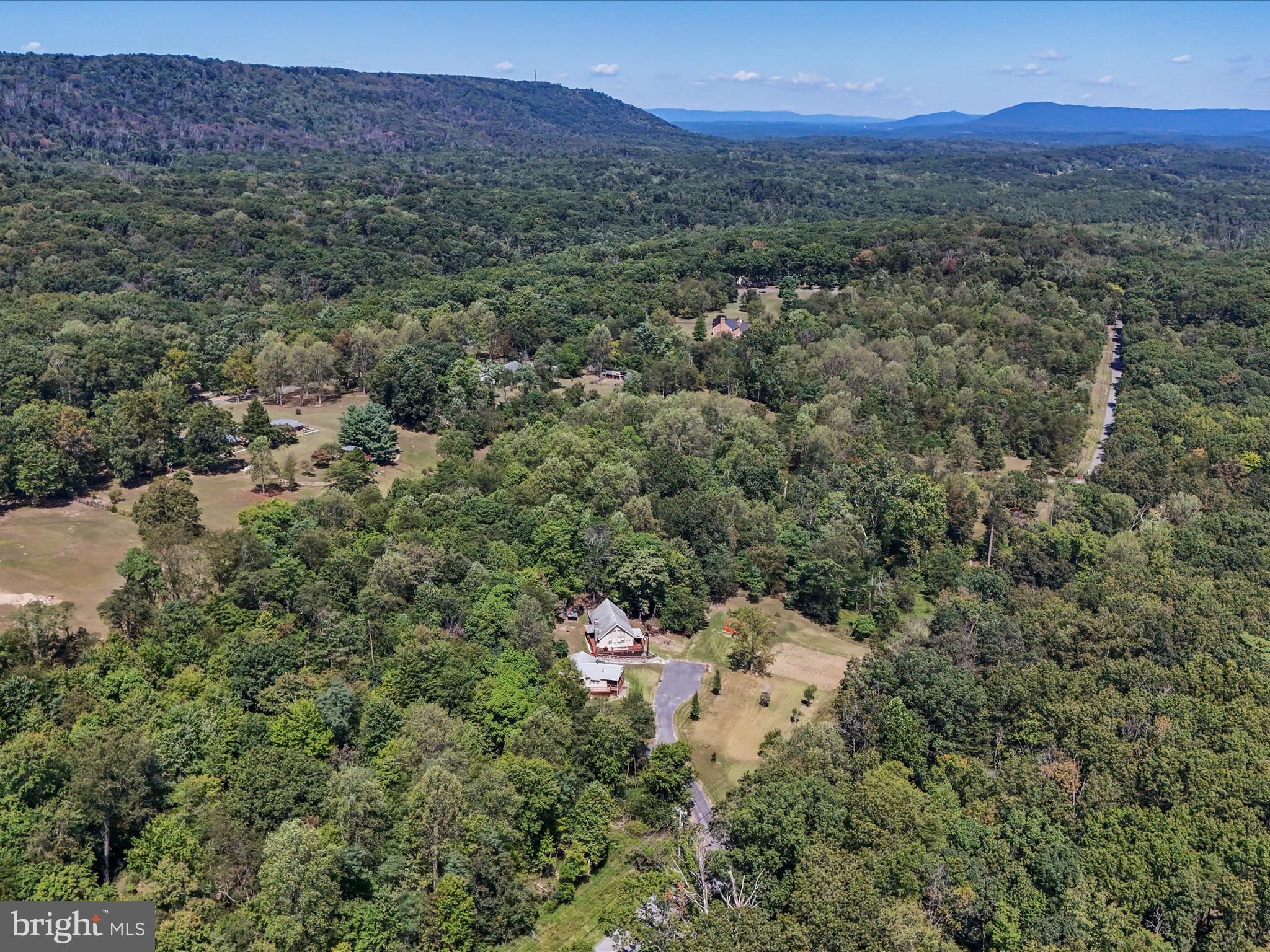 HIGH VIEW FARMS - Residential