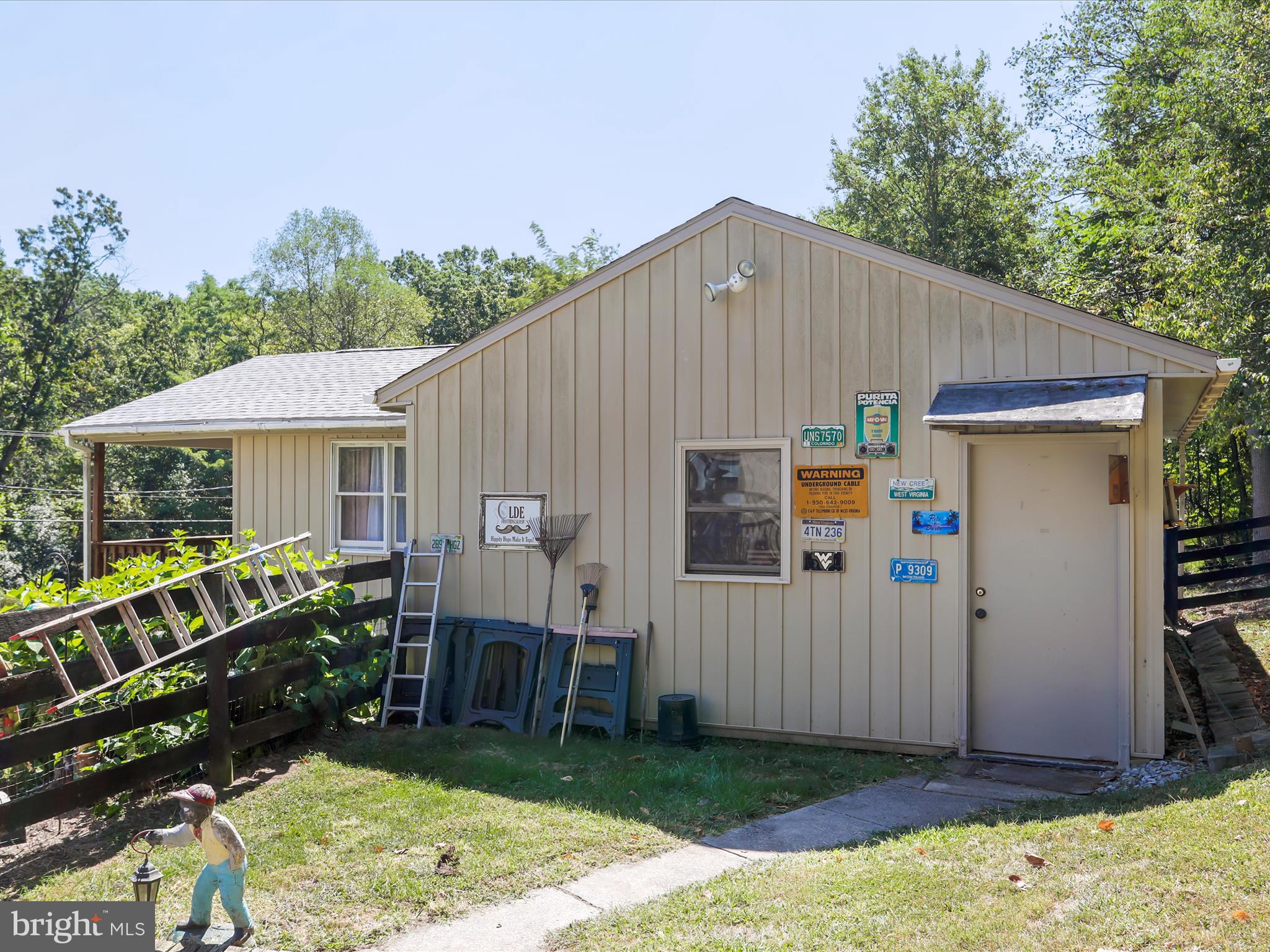 HIGH VIEW FARMS - Residential