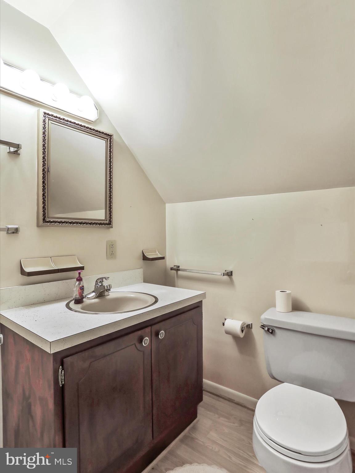 HIGH VIEW FARMS - Residential