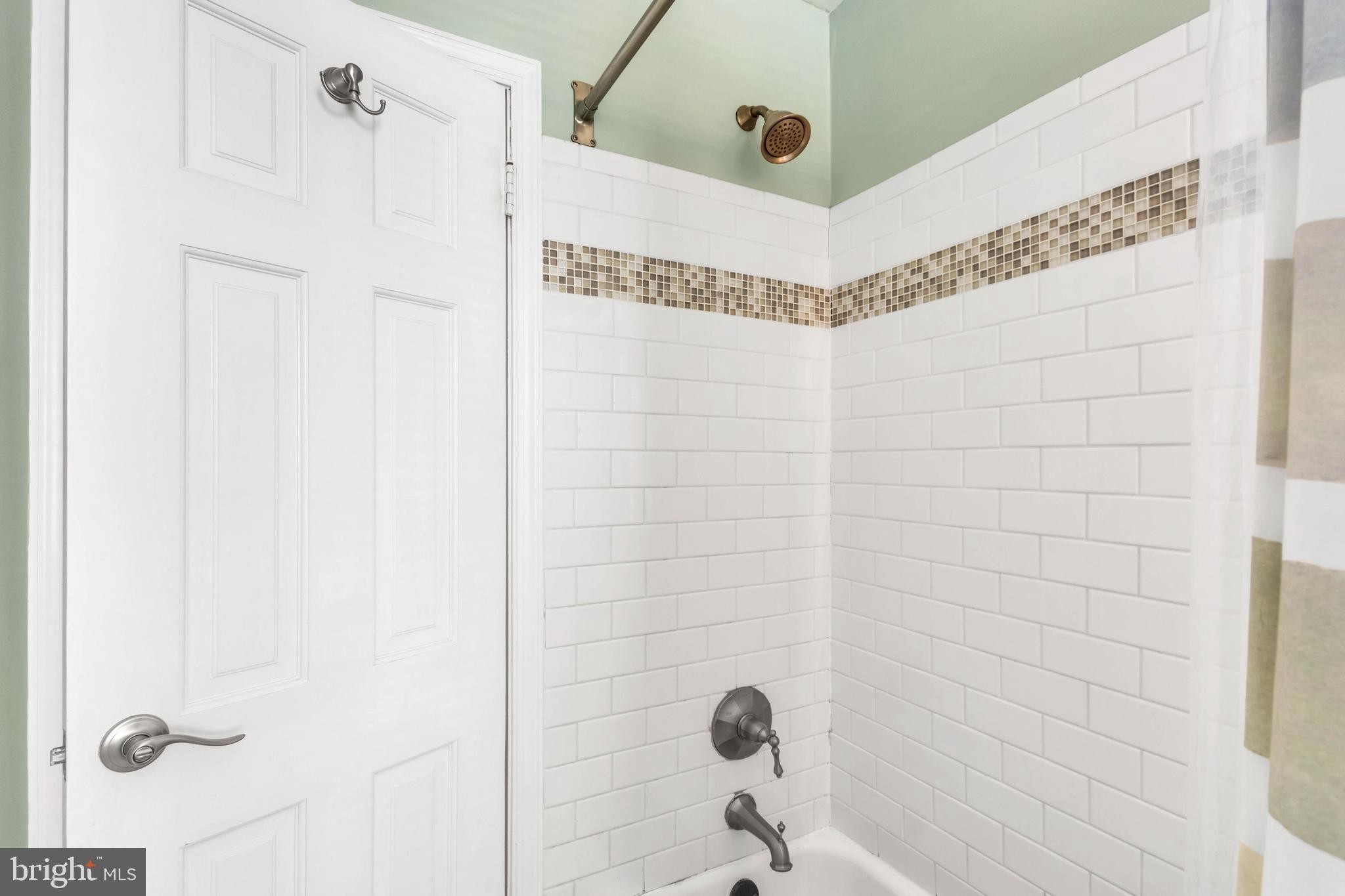 BELLA VISTA - Residential