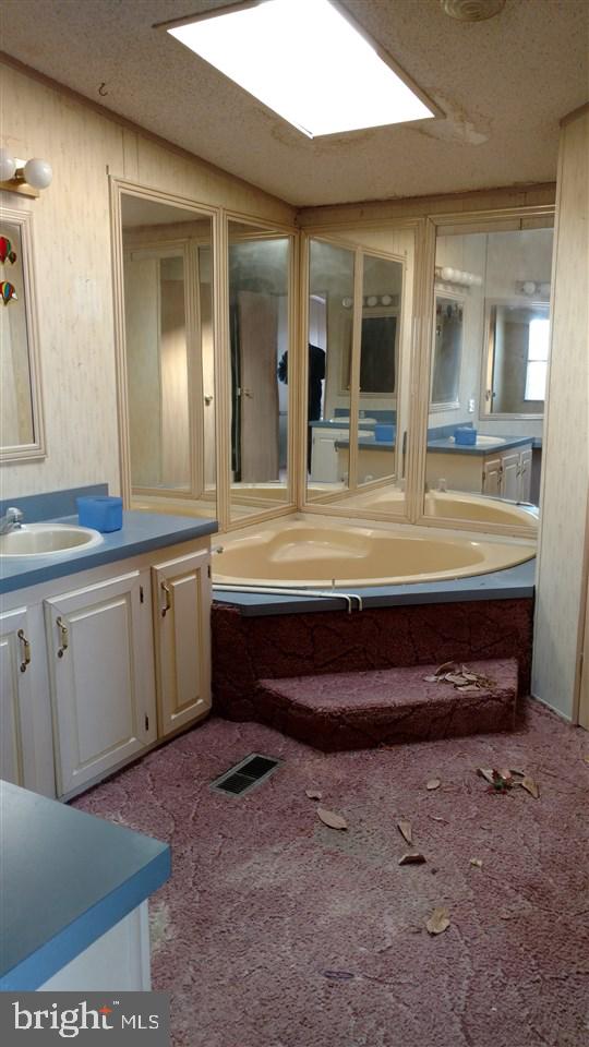 CHESAPEAKE ESTATES - Residential