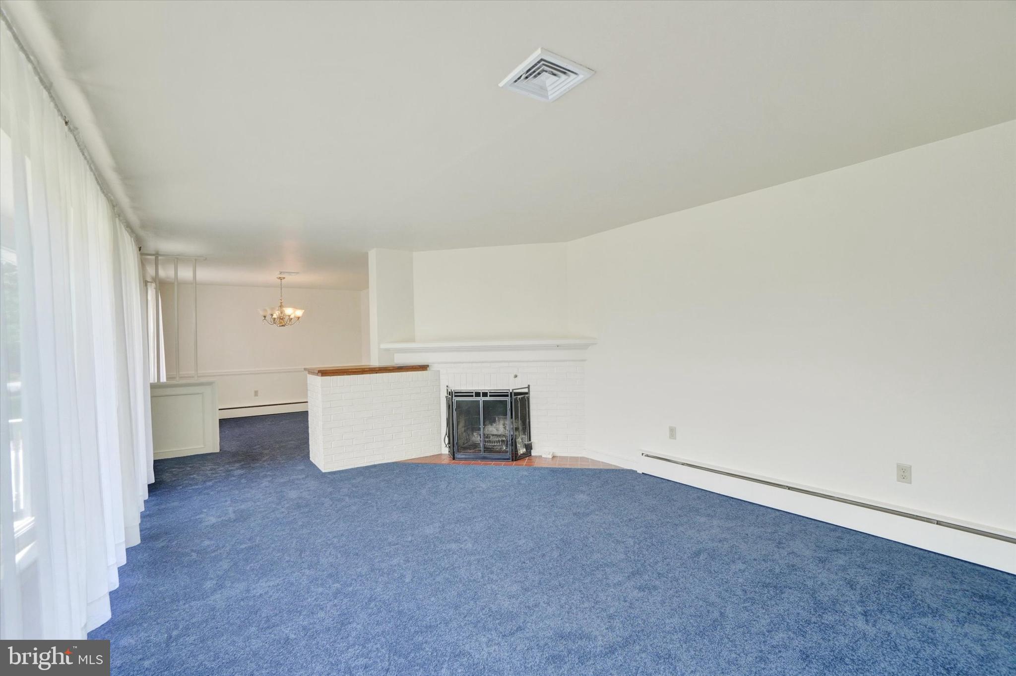 MIDLAND-HOLLYWOOD HEIGHTS - Residential