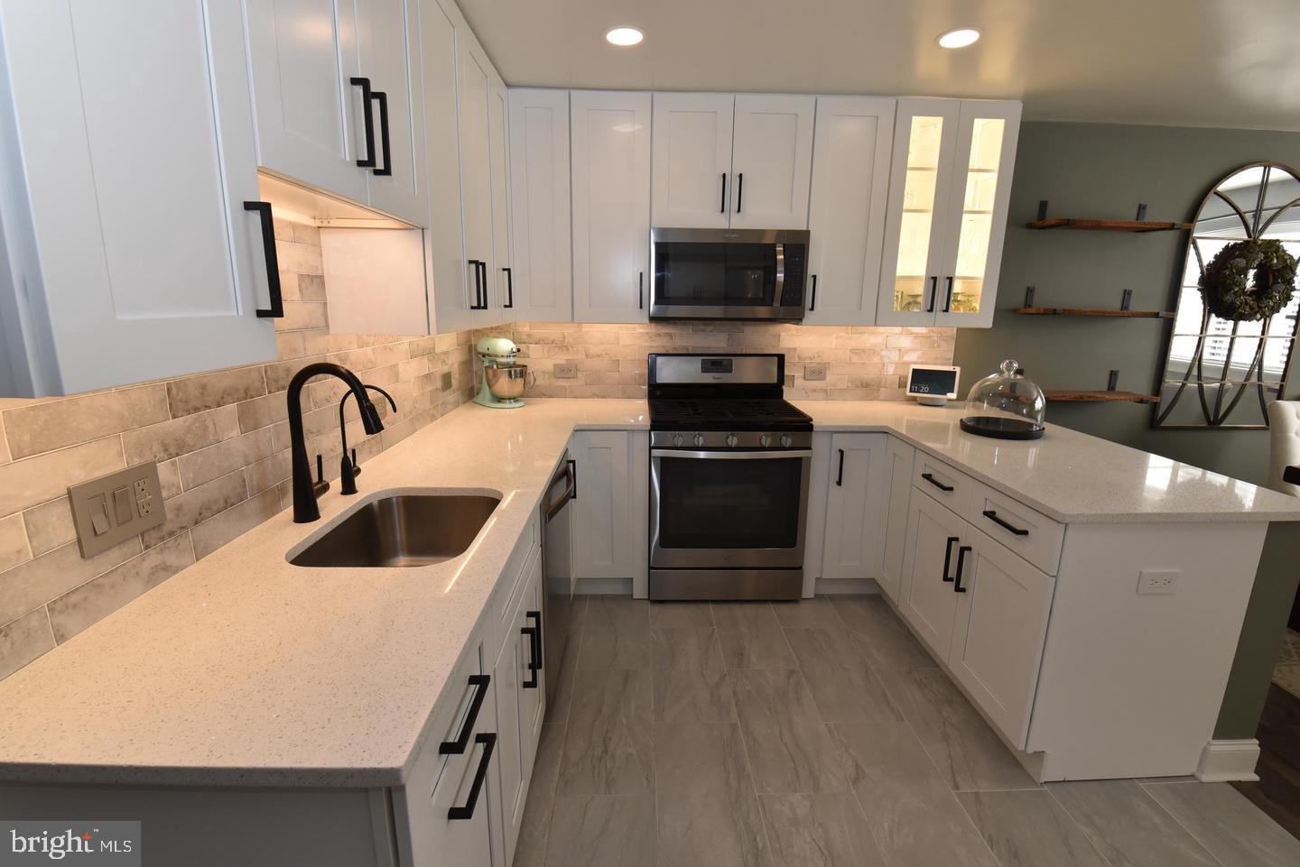 RESTON - Residential Lease