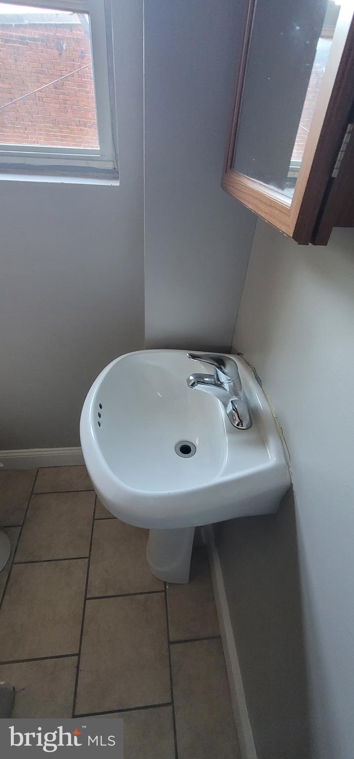 MARBLE HILL - Residential Lease