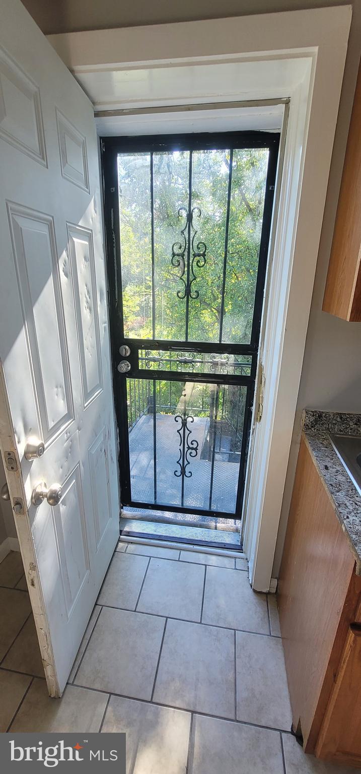 MARBLE HILL - Residential Lease