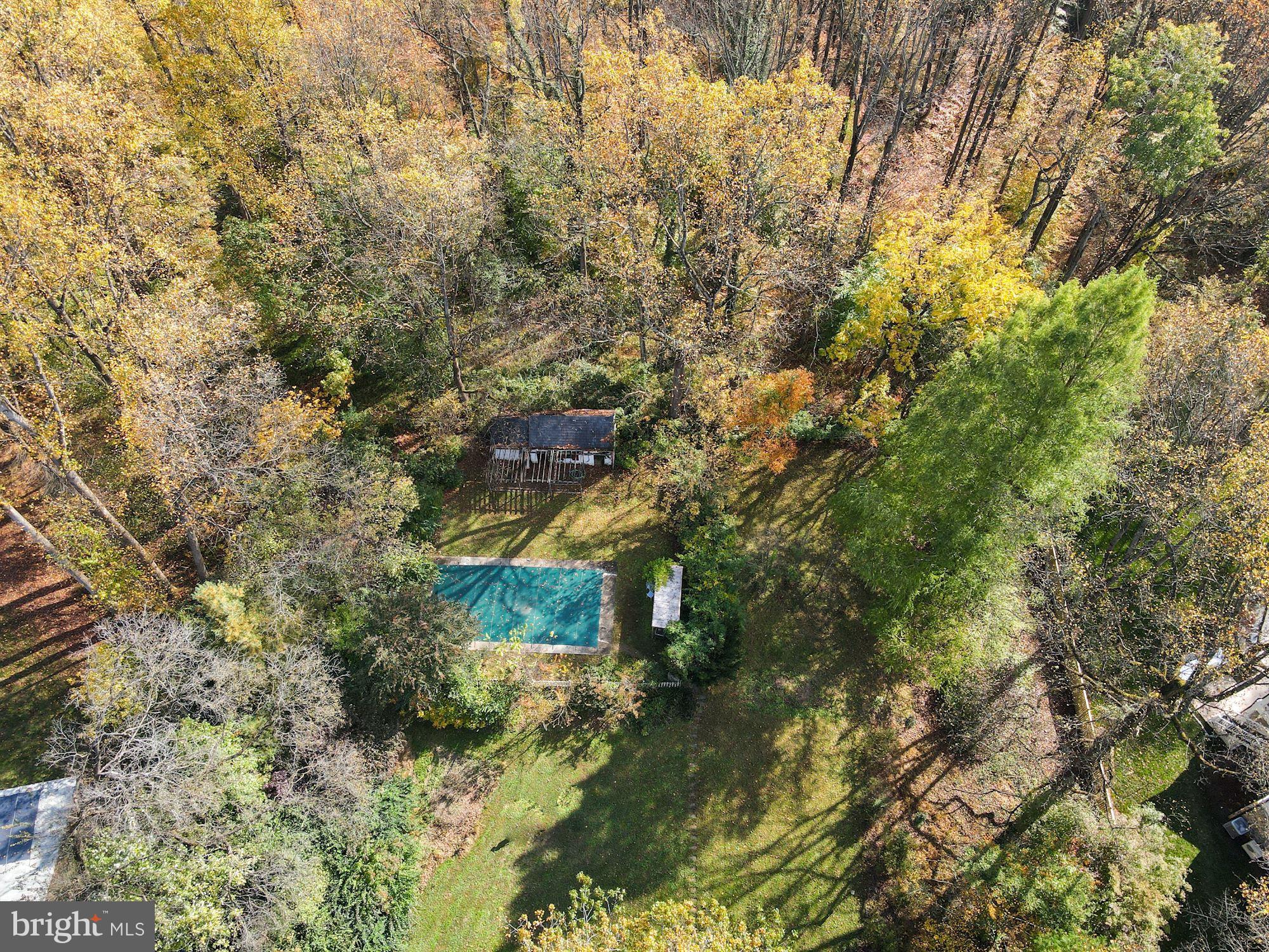 LANGLEY OAKS - Residential