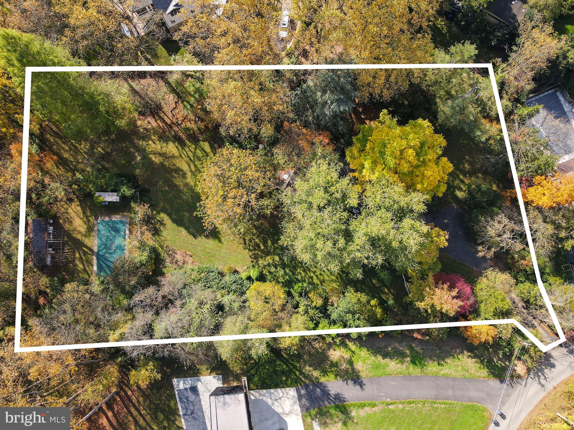 LANGLEY OAKS - Residential