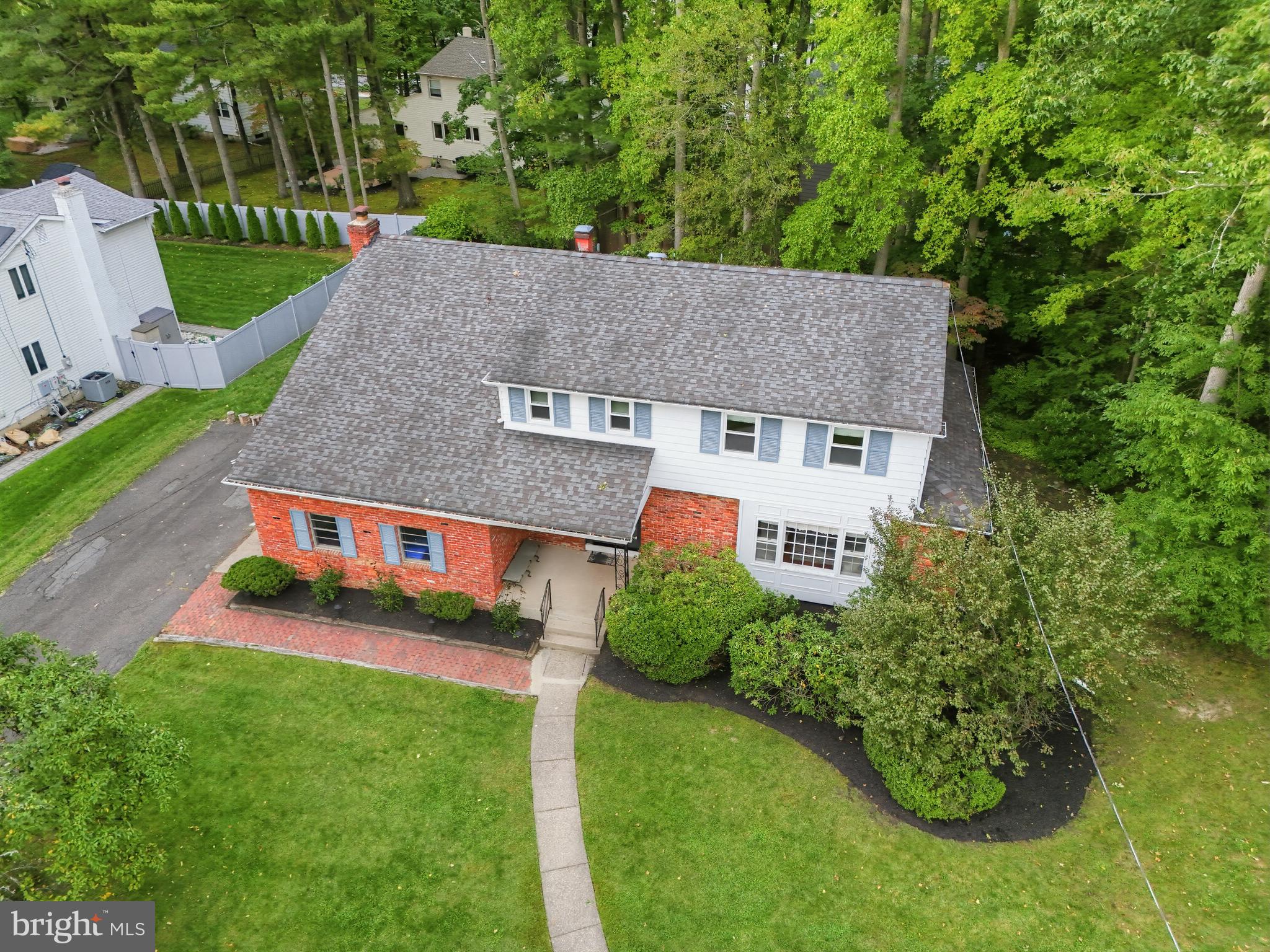 507 FIRESIDE LANE