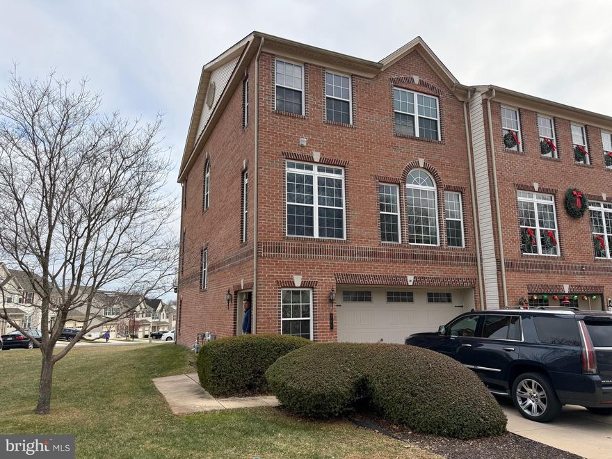 Fabulous 3 story End of Group Townhome with so many amenities! Beautiful, spacious kitchen has maple cabinets, a center island, stainless steel appls & wood floors Top it off w/a breakfast rm/sunroom w/sliders to a deck! Main level has a den/library/or 4th BR...you can choose how to use it! Lower level rec rm with den/library/or playroom & an full bath!  Must use Weichert, Realtors - Diana Realty lease and application.  $50 per applicant over the age of 18 years old.  No pets.