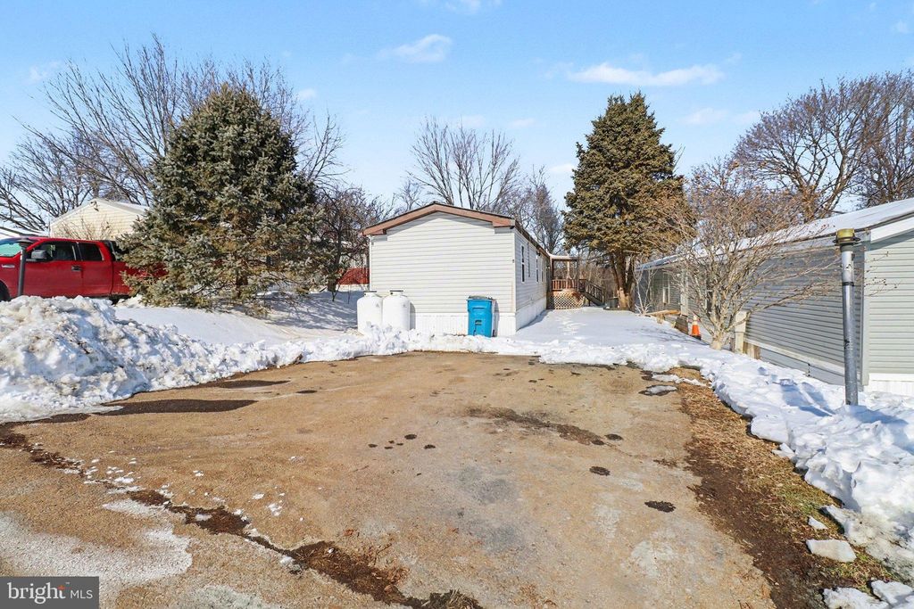 Photo of 14 Laura Court, QUARRYVILLE, PA 17566 (MLS # PALA2083018)