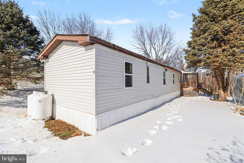 Photo of 14 Laura Court, QUARRYVILLE, PA 17566 (MLS # PALA2083018)