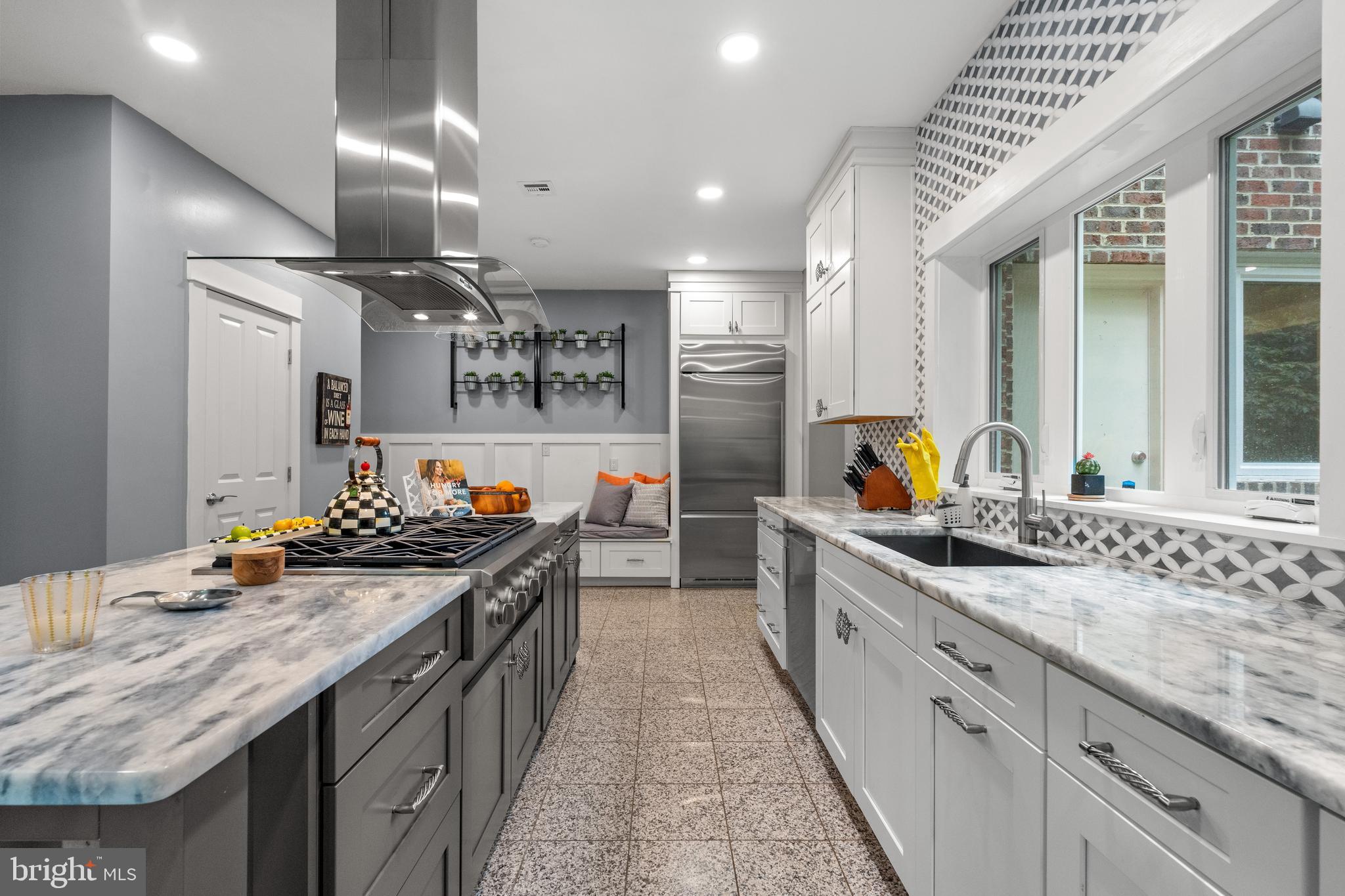 CHAIN BRIDGE FOREST - Residential