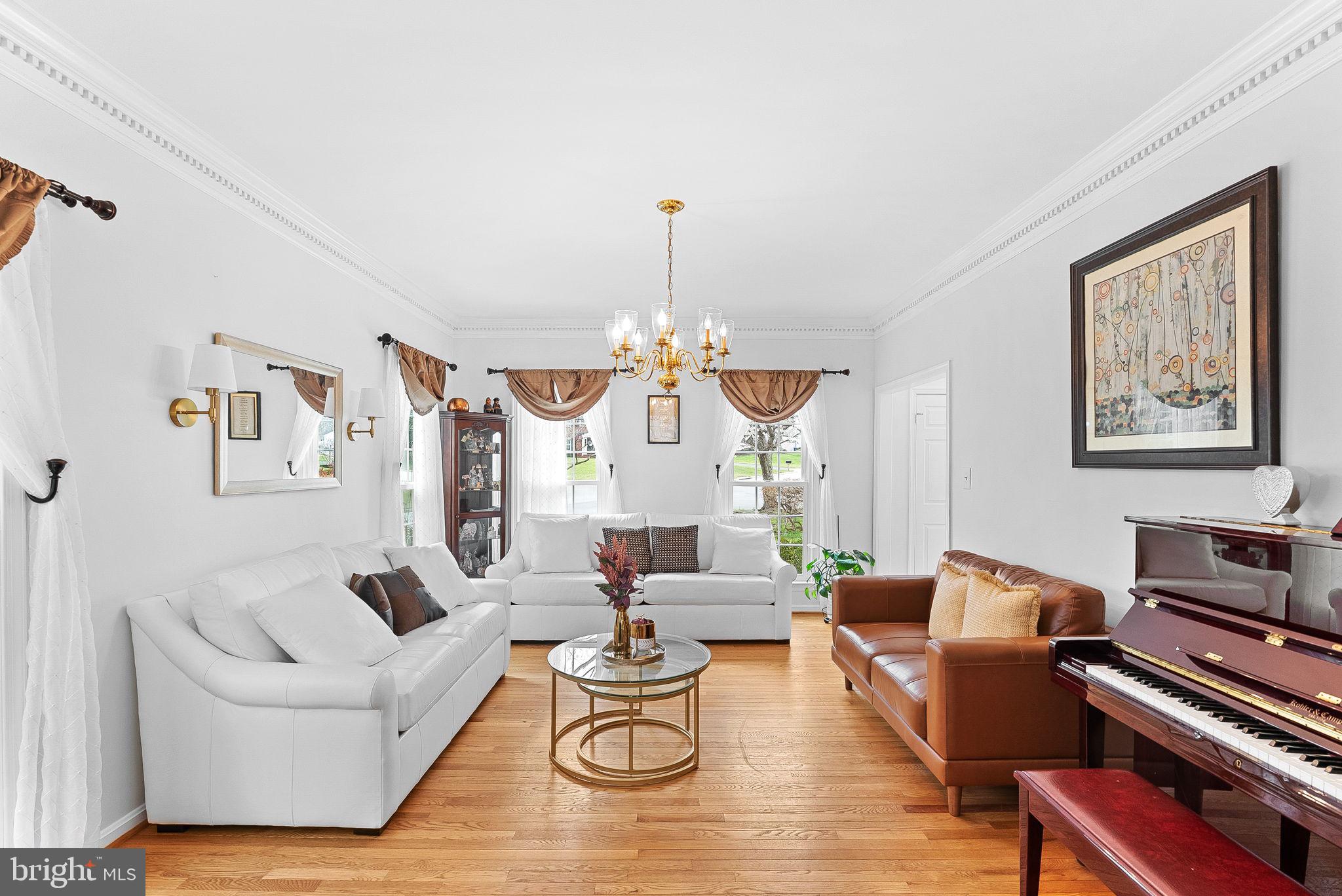 CROSSPOINTE - Residential