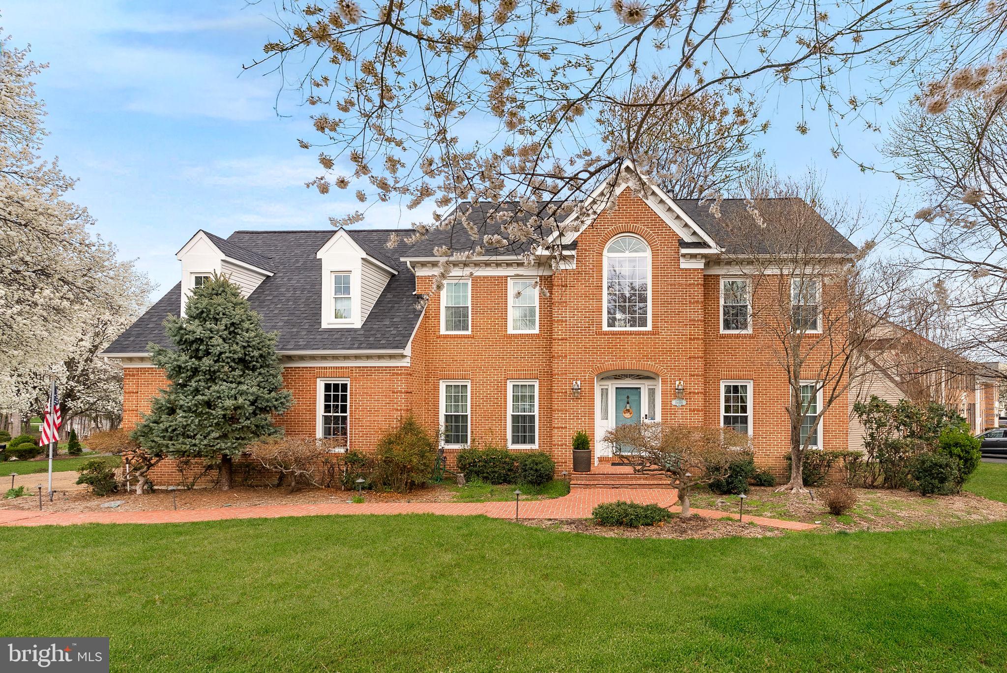 CROSSPOINTE - Residential