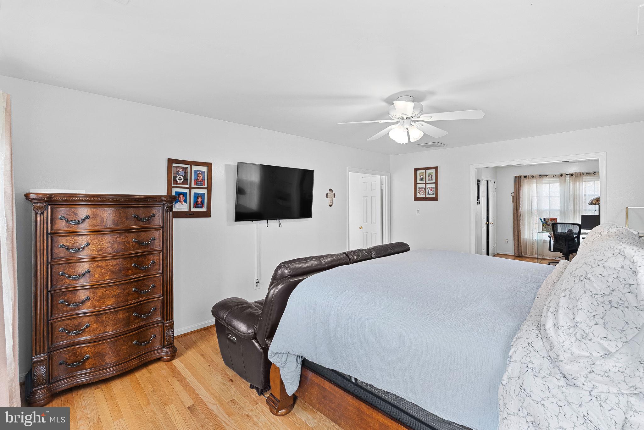 CROSSPOINTE - Residential