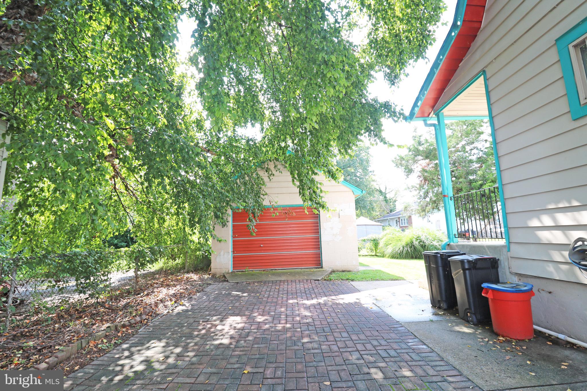 73 N RIDGEWAY AVENUE