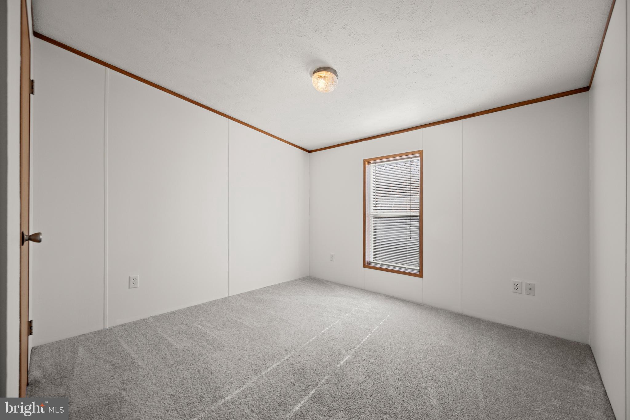 BRENTWOOD MANOR - Residential