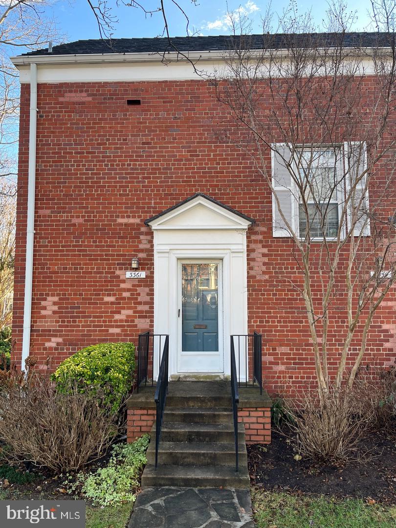 3361 MARTHA CUSTIS DRIVE