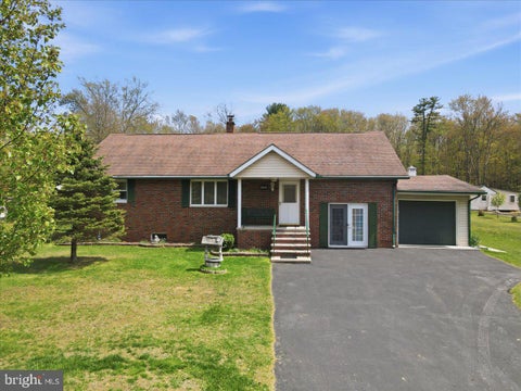 Homes For Sale - 1045 Forest Street<br/> LEHIGHTON, PA 18235