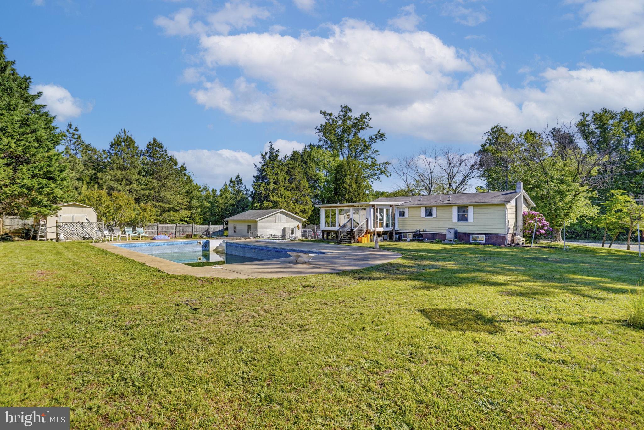 DRUM POINT - Residential