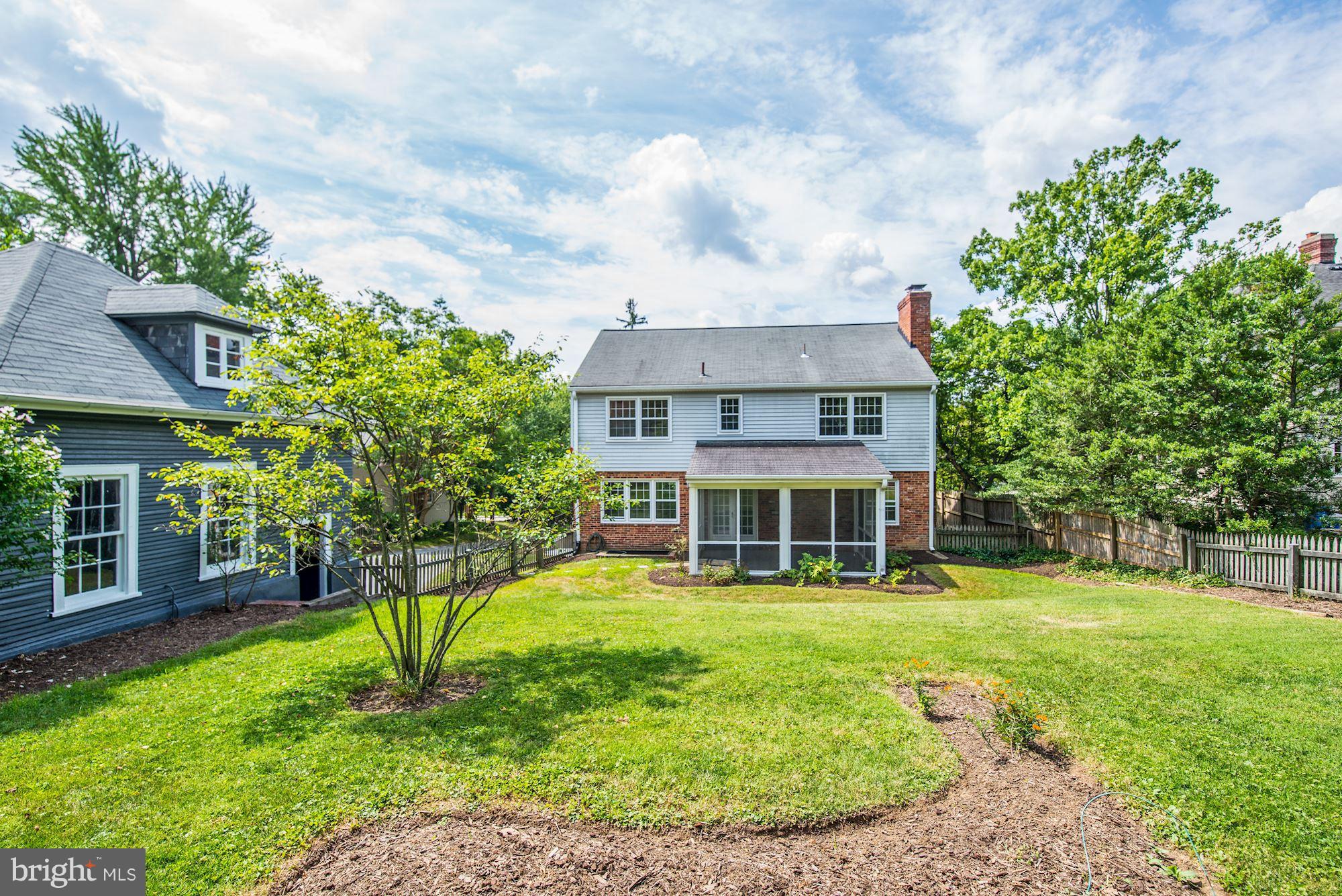 DRUMMOND - Residential Lease