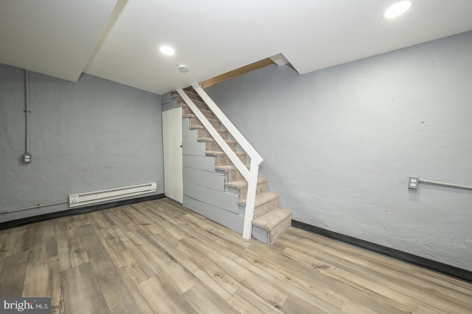 COBBS CREEK - Residential