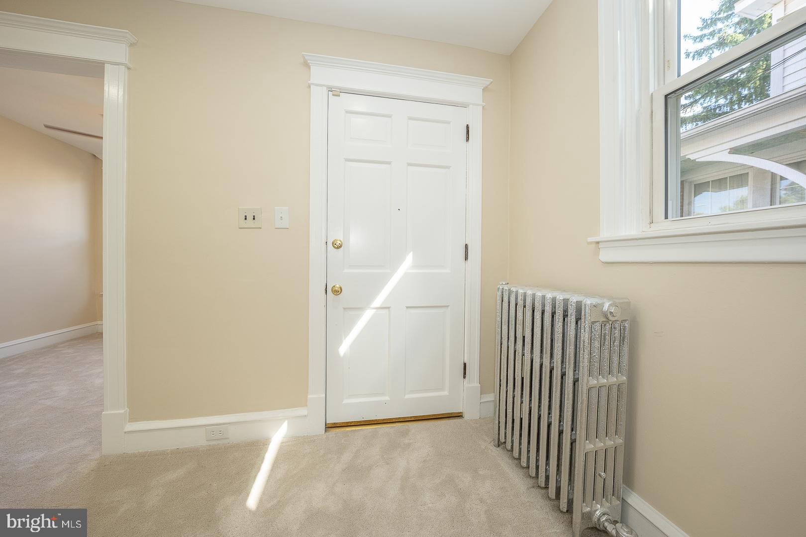 COBBS CREEK - Residential