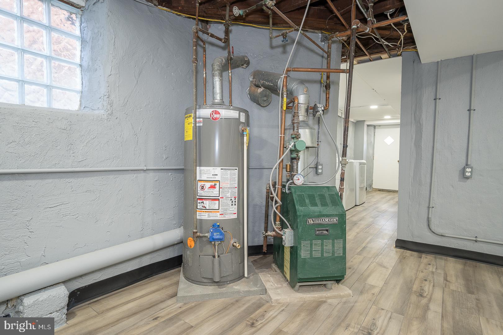 COBBS CREEK - Residential