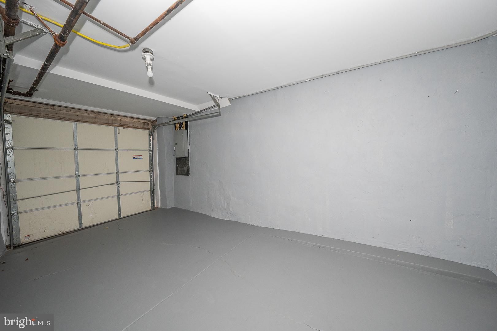 COBBS CREEK - Residential