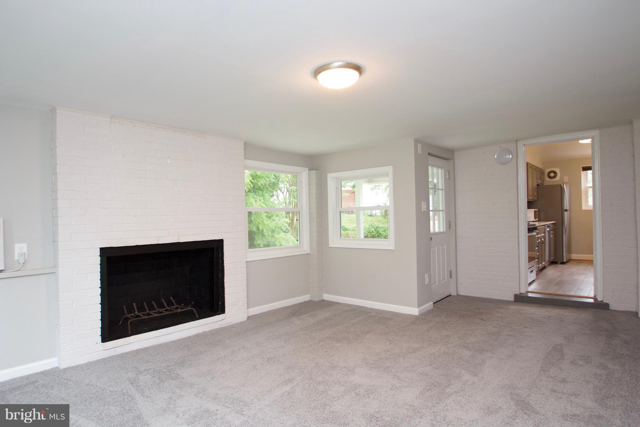 WHEATON FOREST - Residential