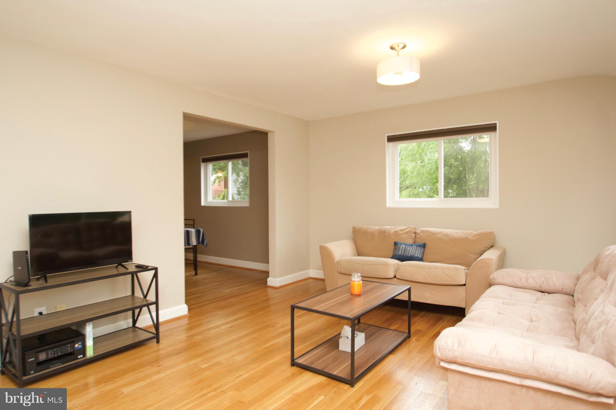 WHEATON FOREST - Residential